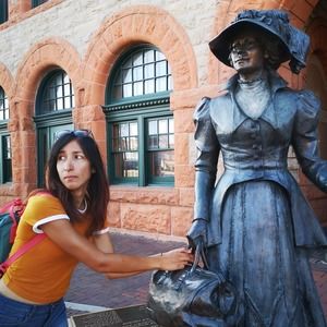 Meet your Posher, Misket